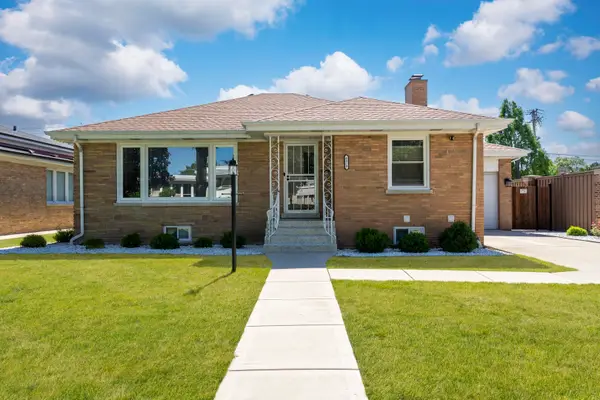 6819 N Keystone Avenue, Lincolnwood, IL 60712