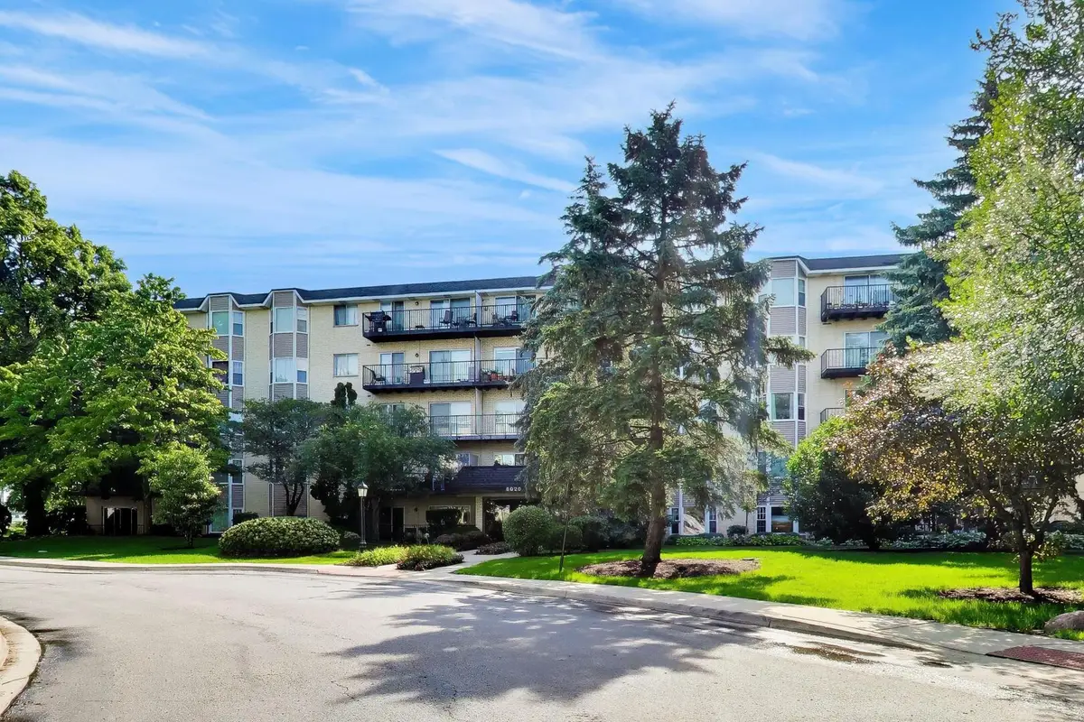 8620 Waukegan Road #303, Morton Grove, IL 60053 - #1