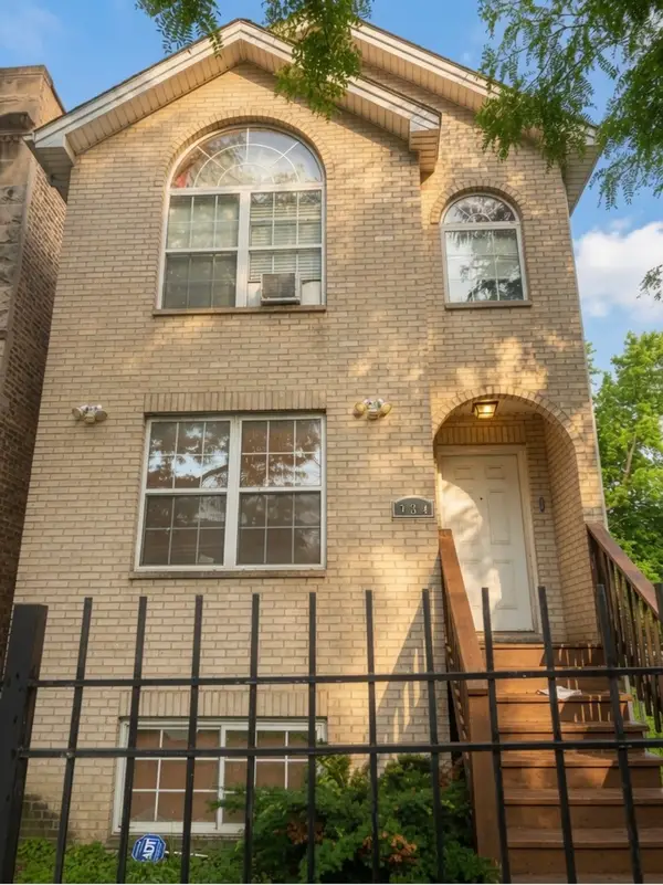 754 S Kenneth Avenue, Chicago, IL 60624