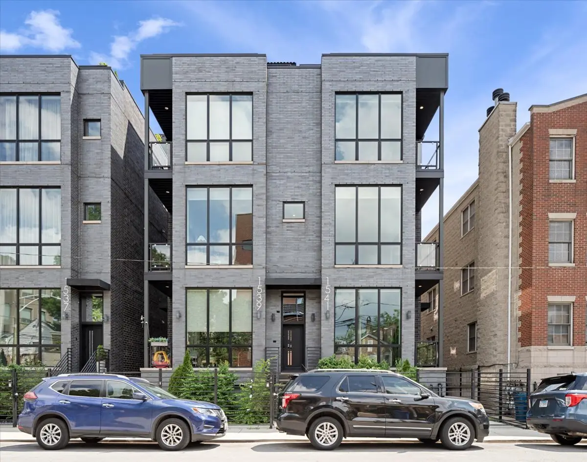 1541 W Pearson Street #1, Chicago, IL 60642 - #1