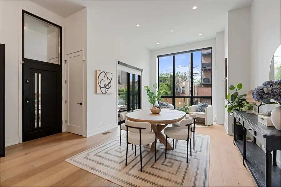 1541 W Pearson Street #1, Chicago, IL 60642 - #3