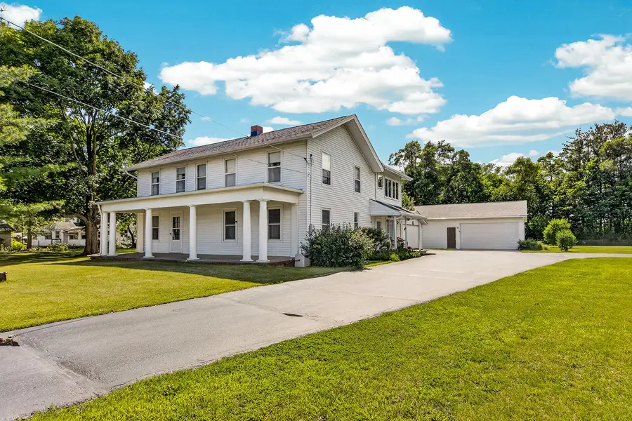 9690 N 2nd Street, Roscoe, IL 61073 - #3