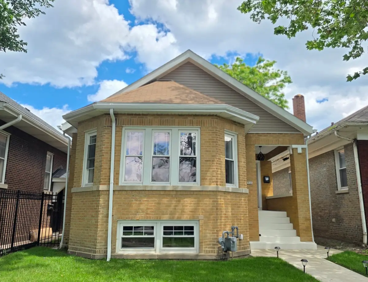 6341 N Campbell Avenue, Chicago, IL 60659 - #1