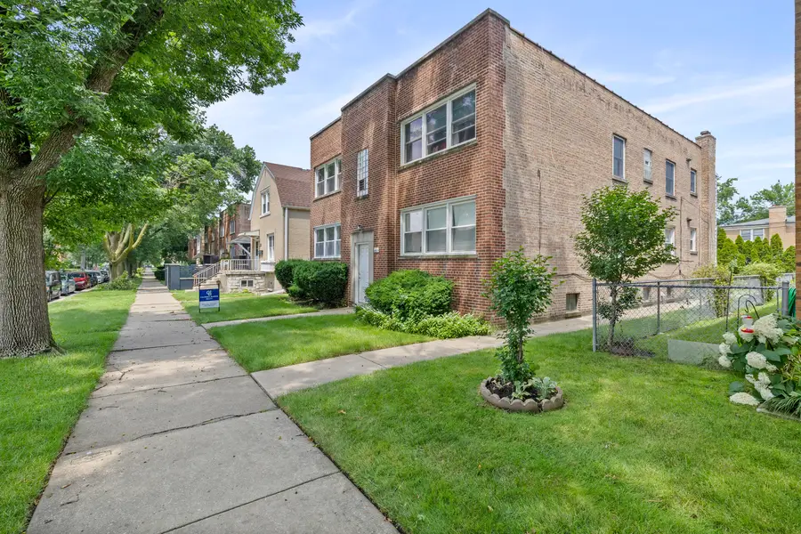 2830 W Summerdale Avenue #2, Chicago, IL 60625 - #3