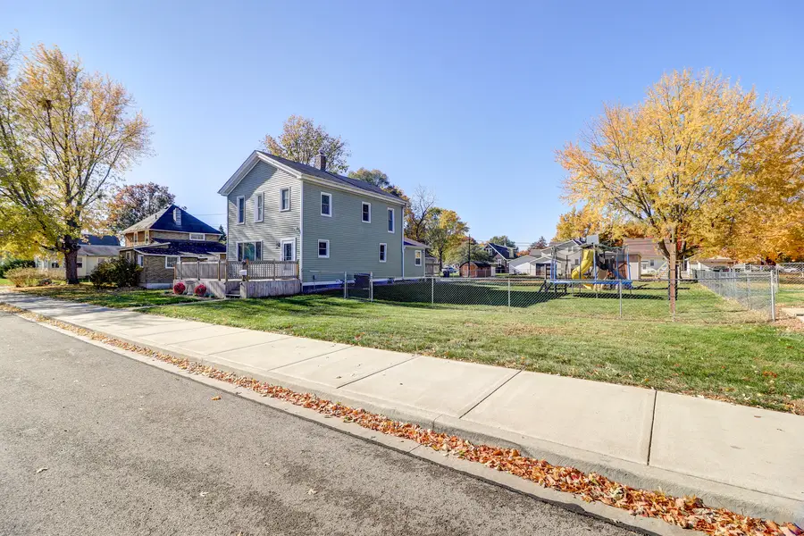 1303 Johnson Avenue, Sterling, IL 61081 - #2