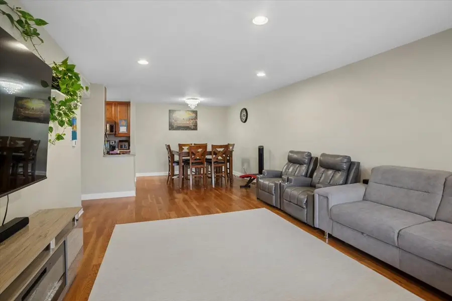 Address Withheld By Seller, Des Plaines, IL 60016 - #3