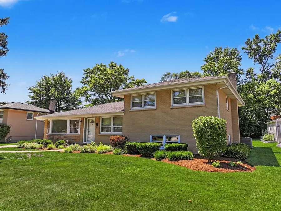 Address Withheld By Seller, Glenview, IL 60025 - #2