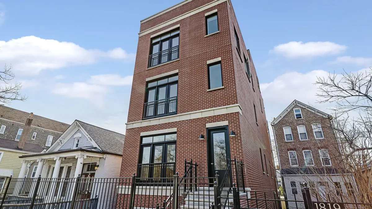 Address Withheld By Seller, Chicago, IL 60608 - #1