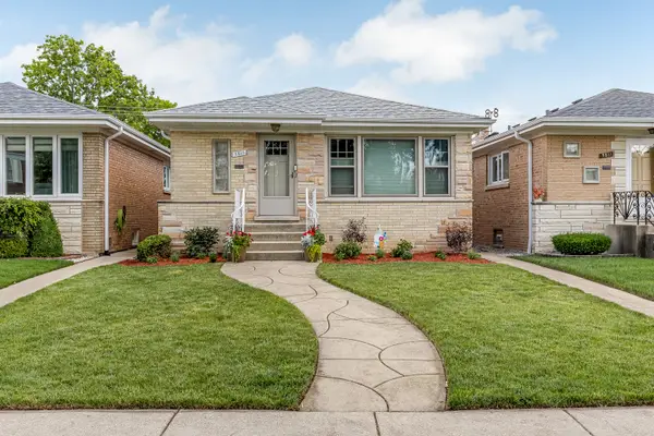 5815 N Oketo Avenue, Chicago, IL 60631