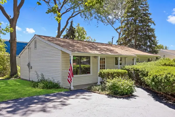105 Rocklyn Court, Bolingbrook, IL 60440