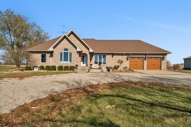 10739 E 3200 North Road, Blackstone, IL 61313 - #2