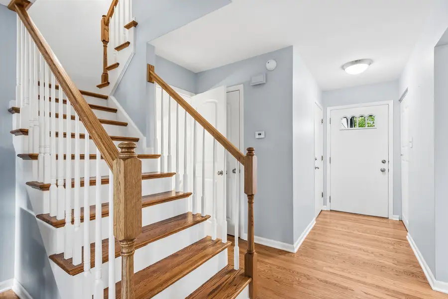 1534 Blackburn Street, Wheaton, IL 60189 - #3