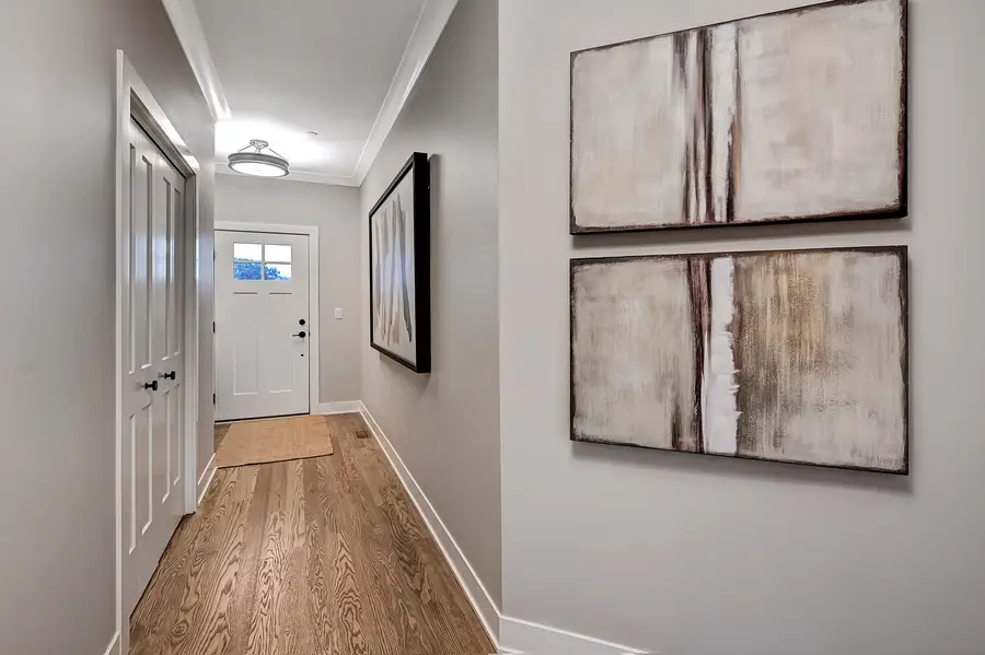 139 Harding Court, Glen Ellyn, IL 60137 - #2