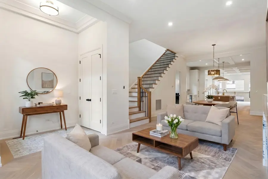 1442 W Fletcher Street, Chicago, IL 60657 - #2