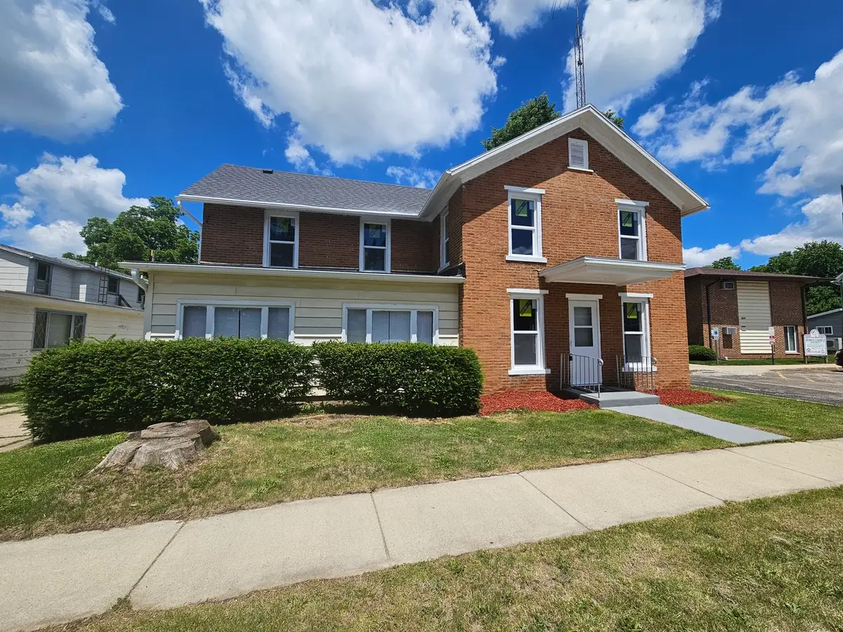 102 E High Street, Orangeville, IL 61060 - #1