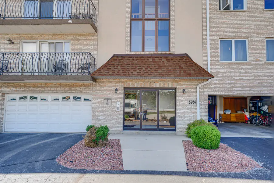 6264 S Gullikson Road #4A, Chicago, IL 60638 - #3