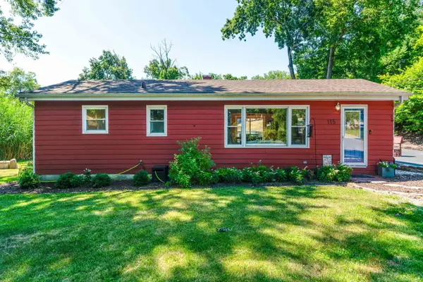 115 Muriel Road, Spring Grove, IL 60081