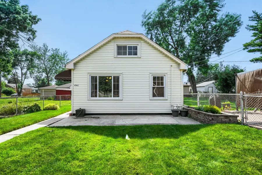 4142 Oak Park Avenue, Stickney, IL 60402 - #2