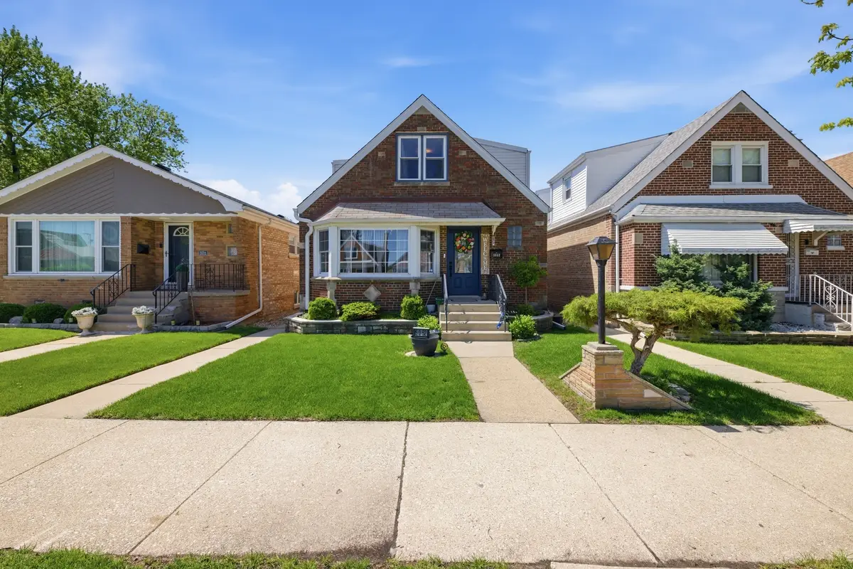 5052 S Laporte Avenue, Chicago, IL 60638 - #1