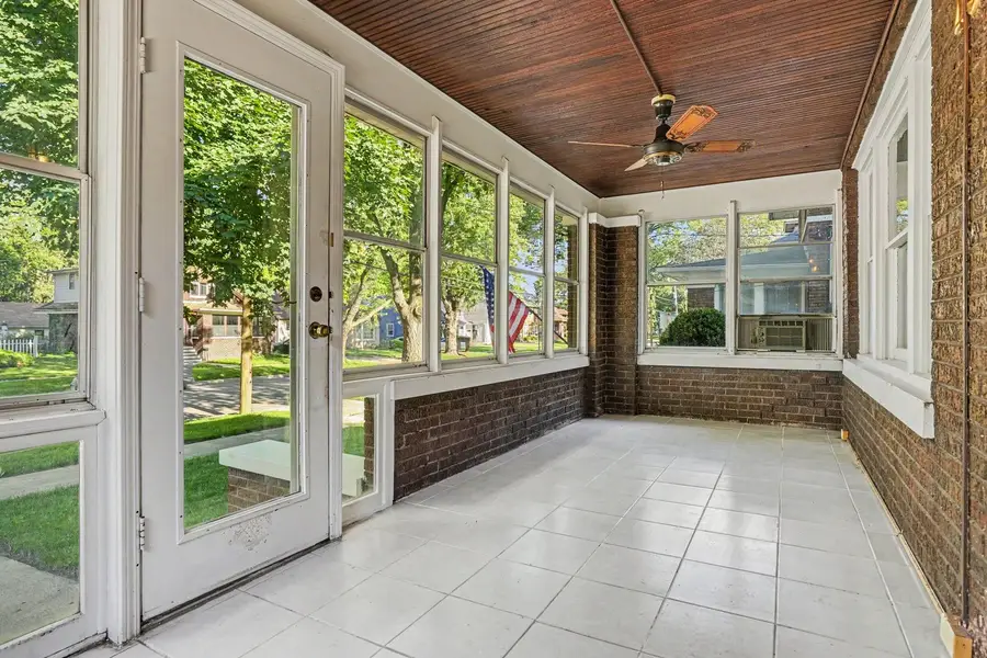 438 Wilder Street, Aurora, IL 60506 - #3