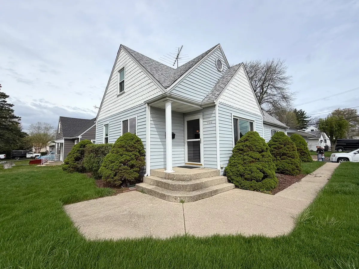 700 Warrior Drive, Round Lake Heights, IL 60073 - #1