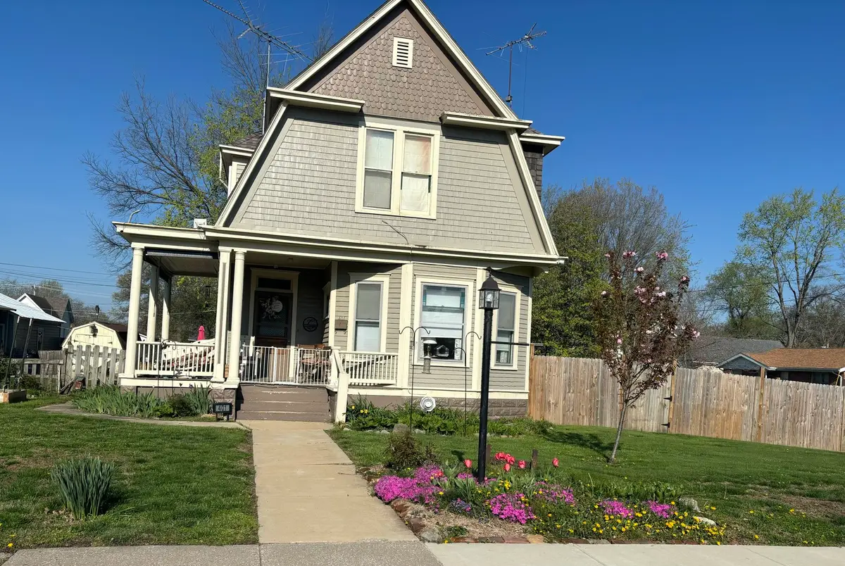 401 Mason Street, Pinckneyville, IL 62274 - #1