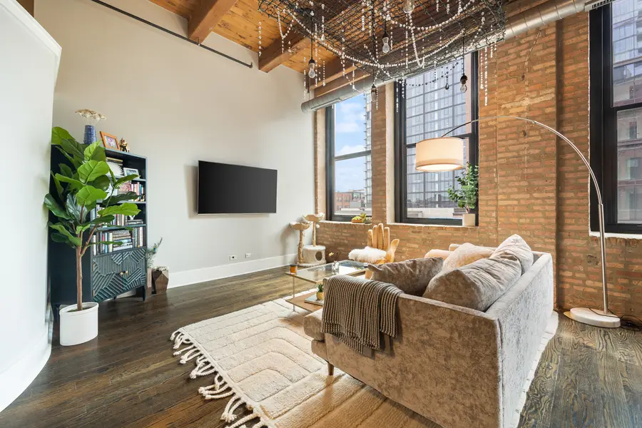 1101 W Lake Street #3C, Chicago, IL 60607 - #3