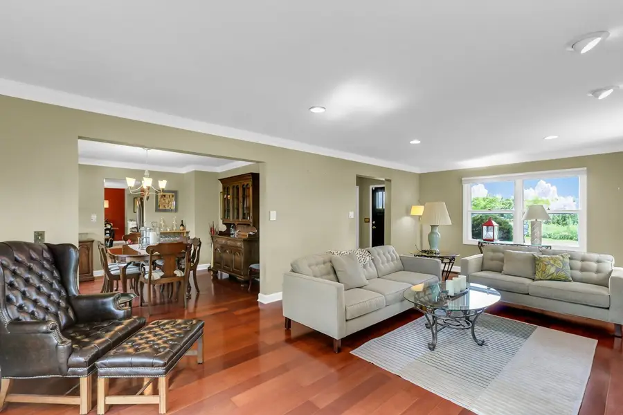 1 Lake Park Road, Champaign, IL 61822 - #2