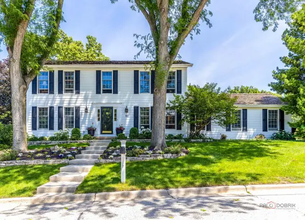 1110 Furlong Drive, Libertyville, IL 60048