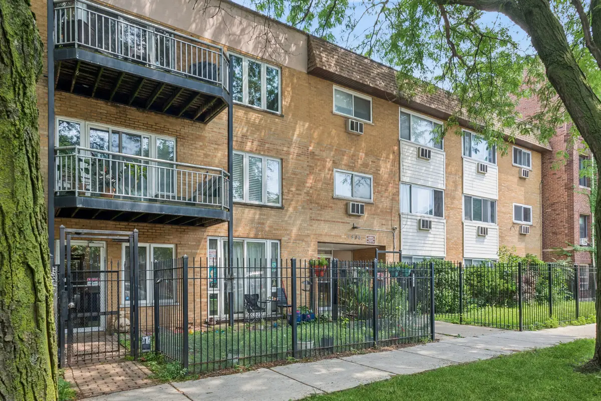 1514 W Pratt Boulevard #3B, Chicago, IL 60626 - #1