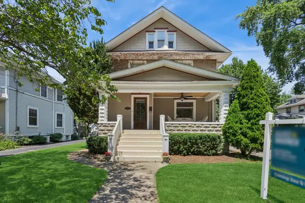 111 W Franklin Street, Wheaton, IL 60187