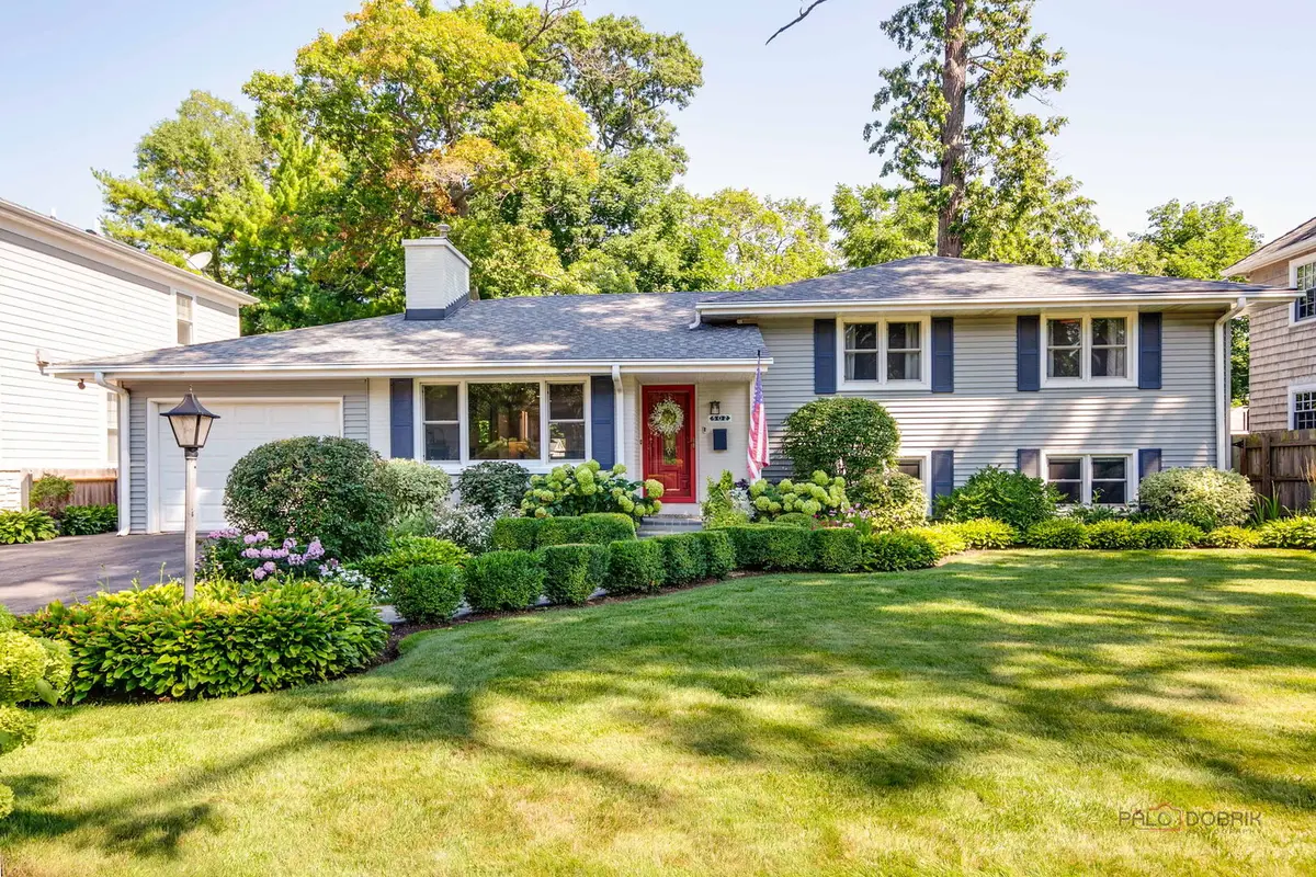 502 E Scranton Avenue, Lake Bluff, IL 60044 - #1