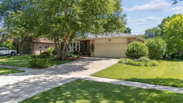 7933 Glen Lane, Darien, IL 60561