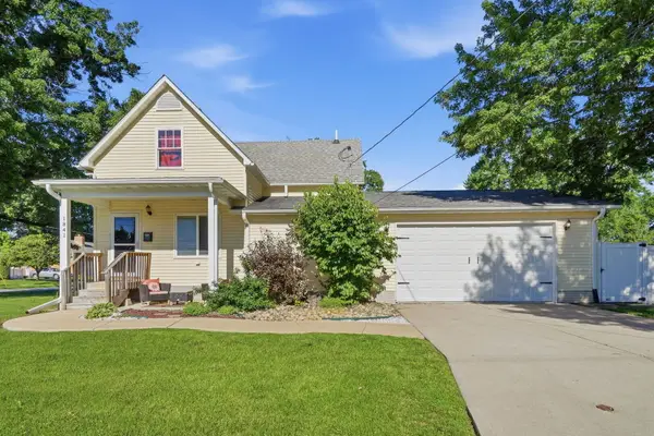 1841 36th Street, Moline, IL 61265