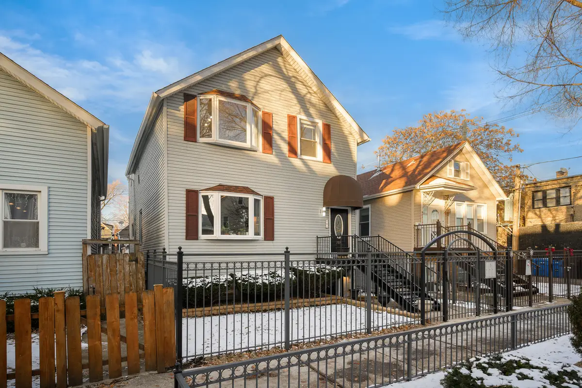 2516 W Lyndale Street, Chicago, IL 60647 - #1