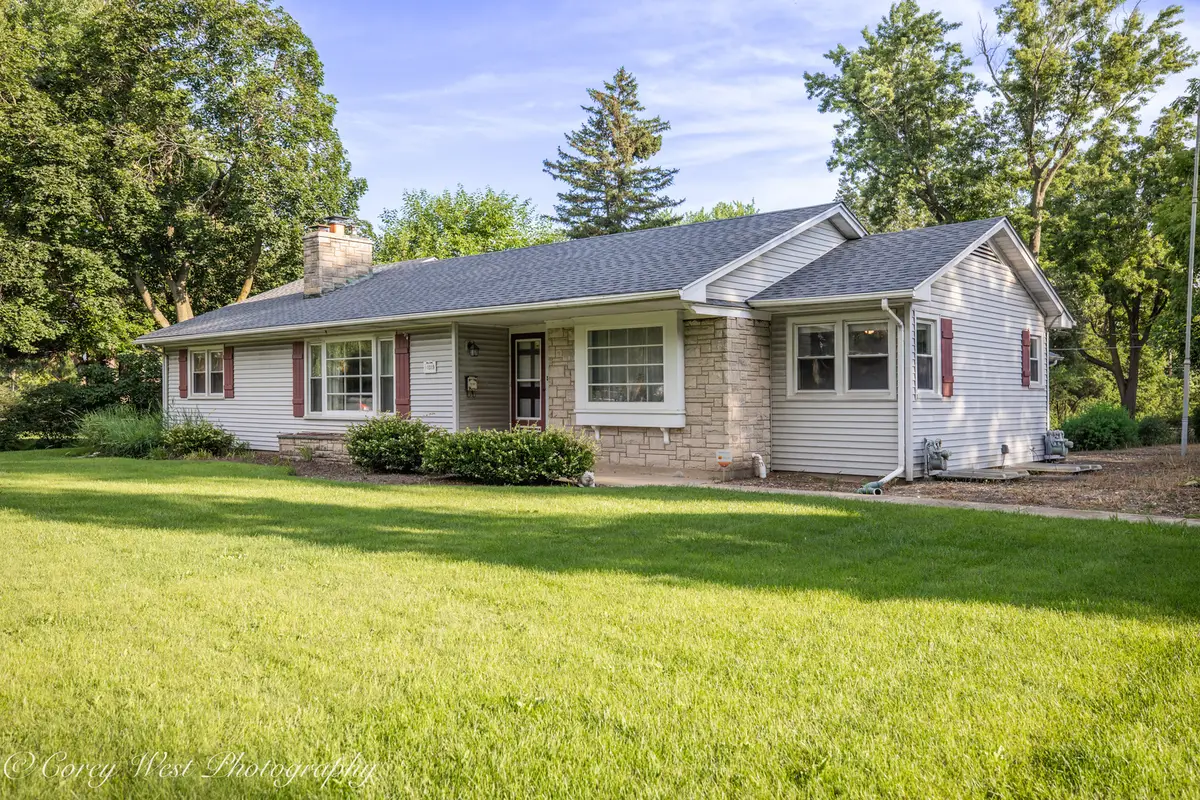 1319 W State Street, Geneva, IL 60134 - #1