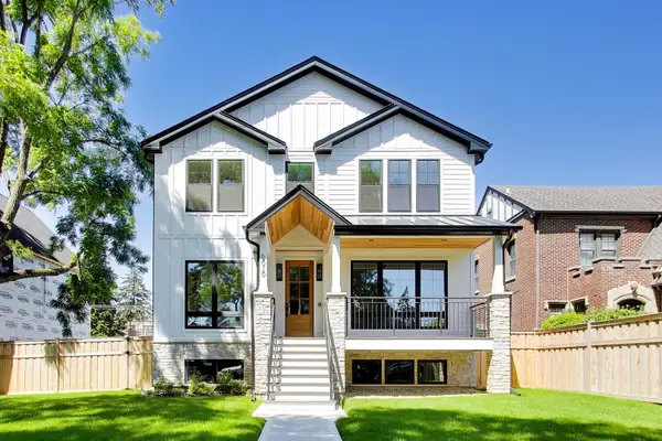 6010 N Neva Avenue, Chicago, IL 60631