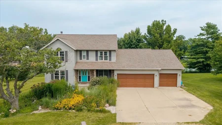 9082 Hardesty Run Road, Bloomington, IL 61705 - #2