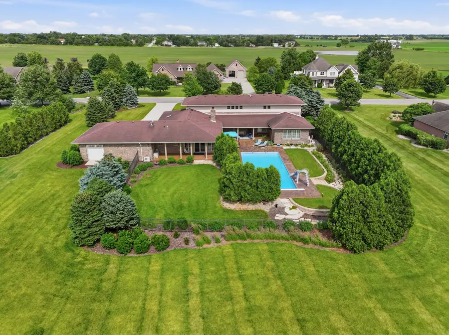 24104 S Old Farm Road, Manhattan, IL 60442 - #2