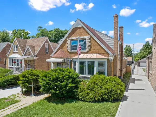 1716 N Neva Avenue, Chicago, IL 60707
