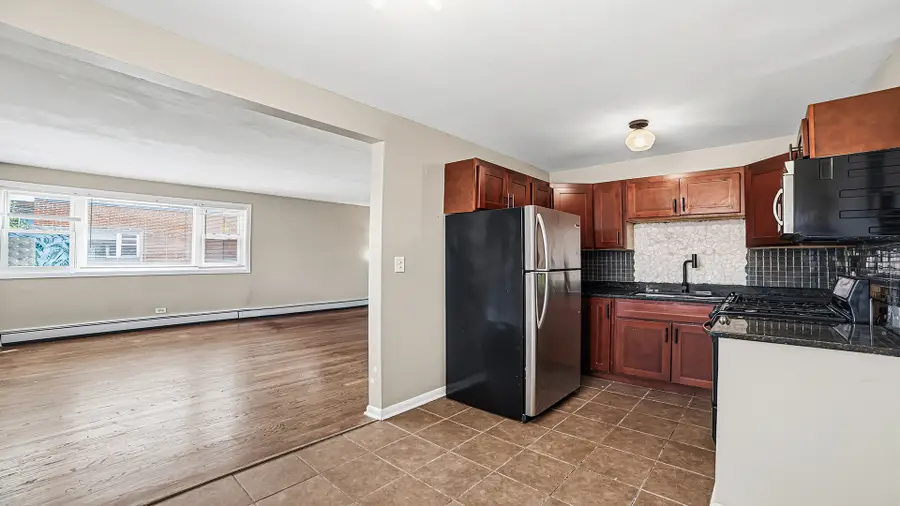 2411 W Balmoral Avenue #3B, Chicago, IL 60625 - #2