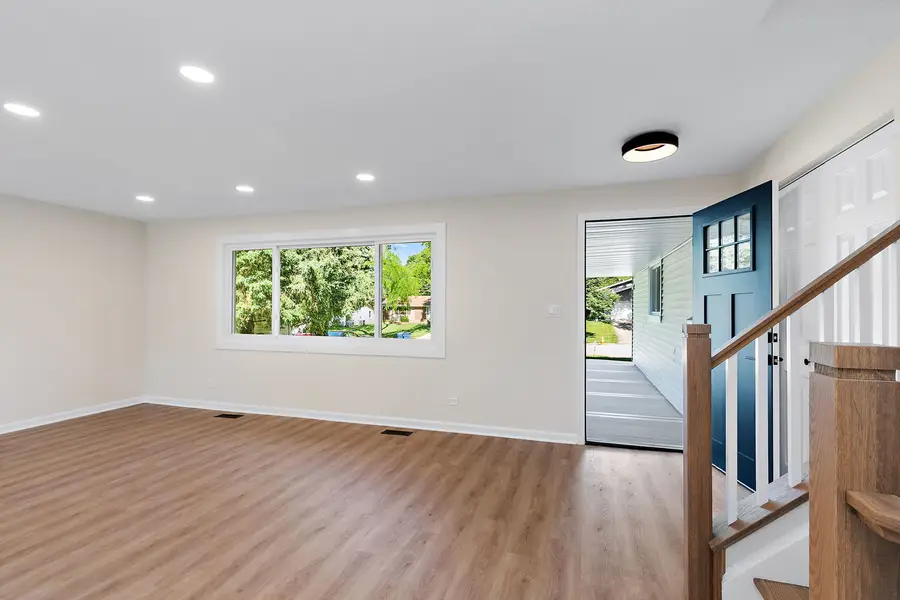 1005 Carlton Lane, Schaumburg, IL 60193 - #3