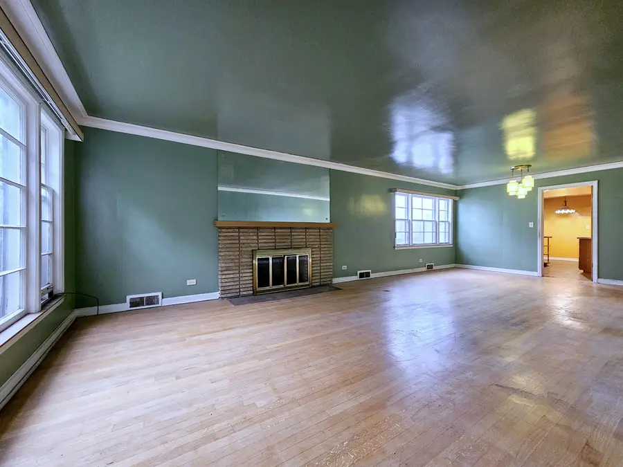 10320 S Claremont Avenue, Chicago, IL 60643 - #3