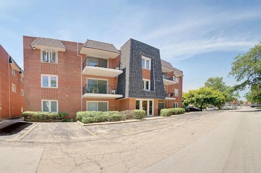 10801 S Keating Avenue #2SE, Oak Lawn, IL 60453 - #2