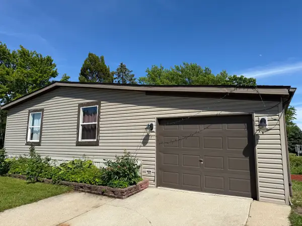 462 Huntsbridge Road, Matteson, IL 60443