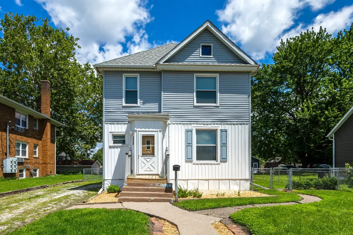 1805 Esplanade Avenue, Davenport, IA 52803 - #1