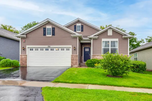 324 South Fork Drive, Gurnee, IL 60031
