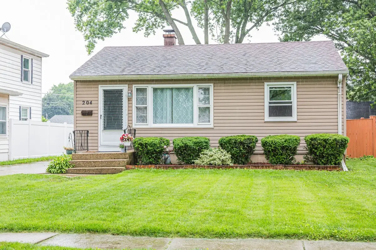 204 N Elroy Avenue, Bartlett, IL 60103 - #1