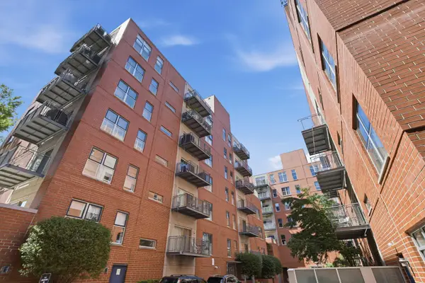 1222 Chicago Avenue #703, Evanston, IL 60202