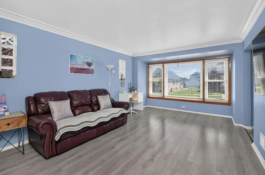 5328 S Melvina Avenue, Chicago, IL 60638 - #2